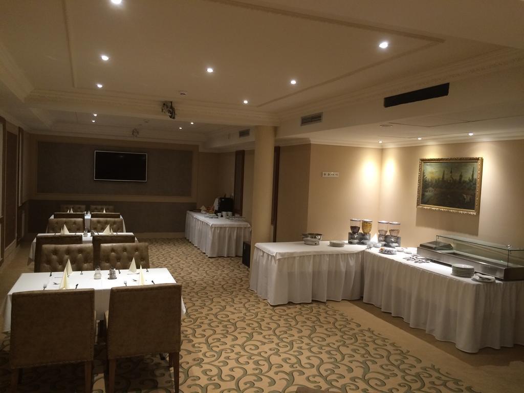 Hotel Capitulum 4*